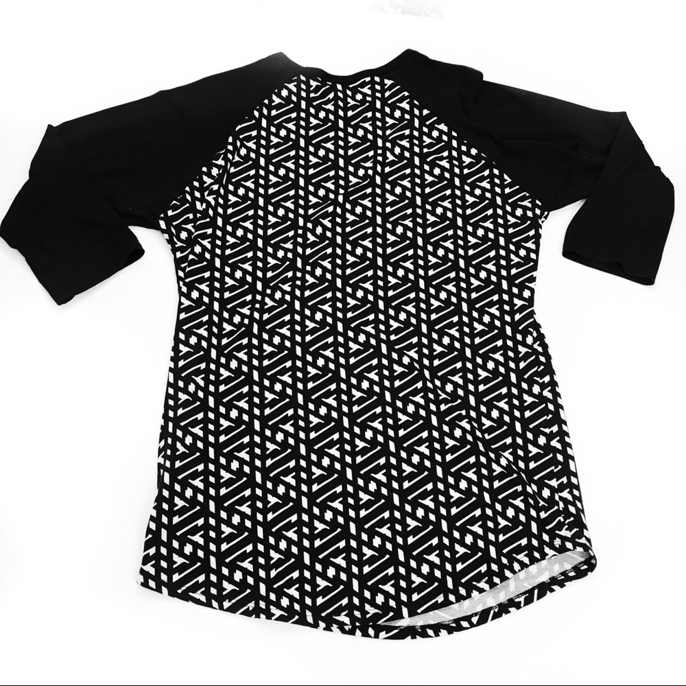 Lularoe geometric print randy - Picture 4 of 6